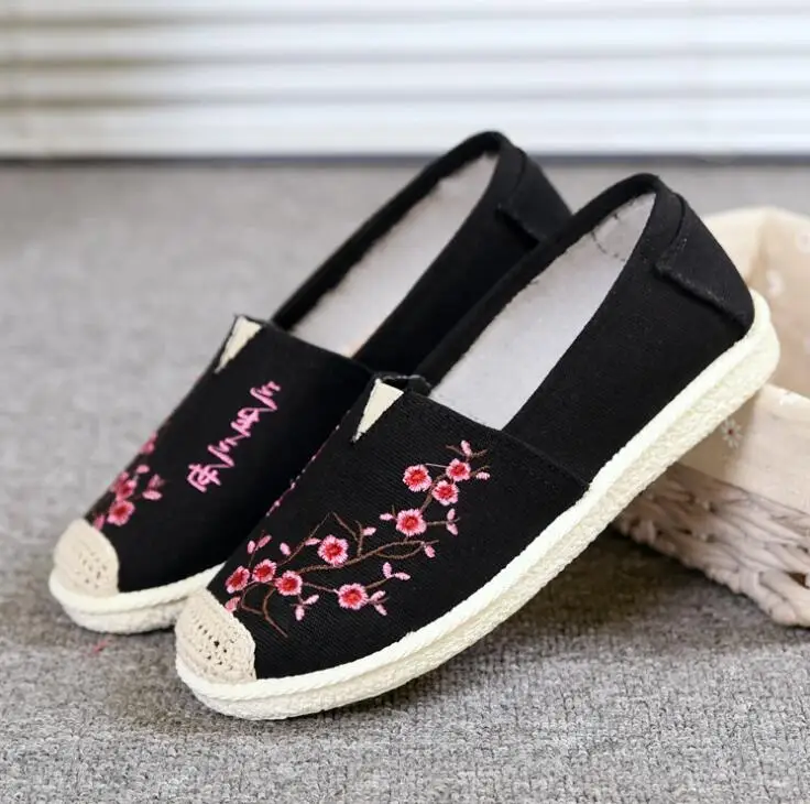 Парусиновая обувь на нескользящей плоской подошве льняная в рыбацком стиле для