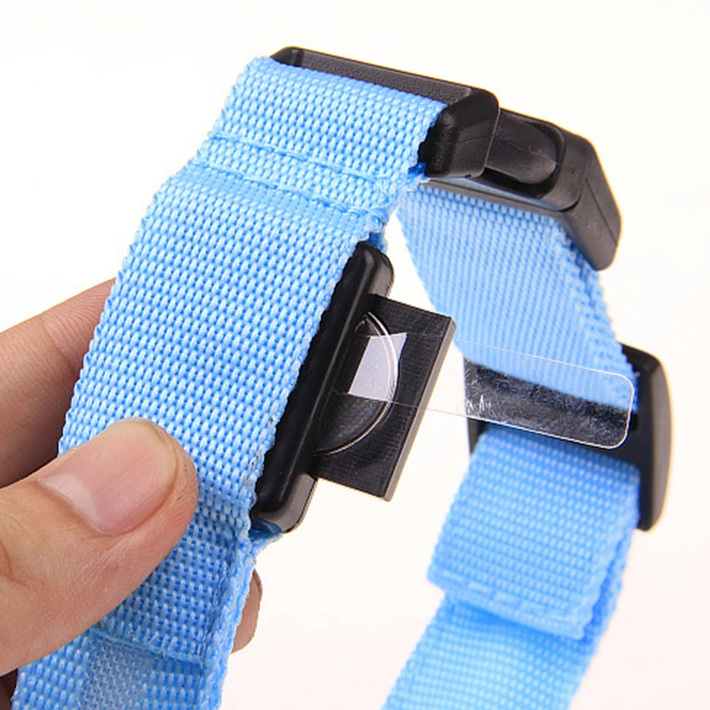 

Pet Dog Puppy Anti-lost USB Rechargeable Flashing LED Light Collar Necklace Wire Mesh Collar With Insulation Sheet LED Flash