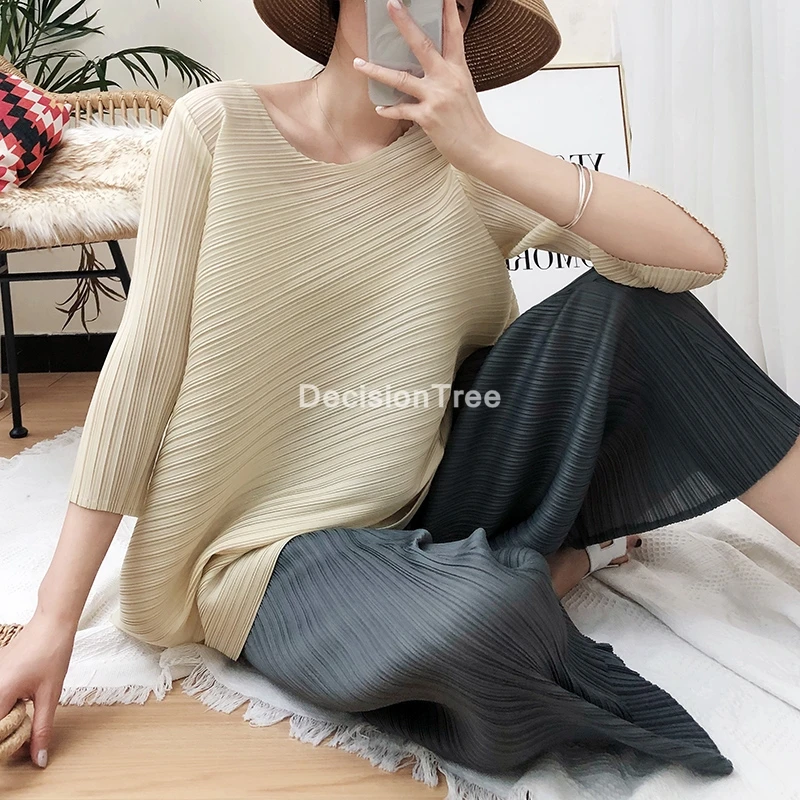 

2022 mandarin collar traditional pleated blouse chinese women blouse novelty stage performance clothing traditional qipao blouse