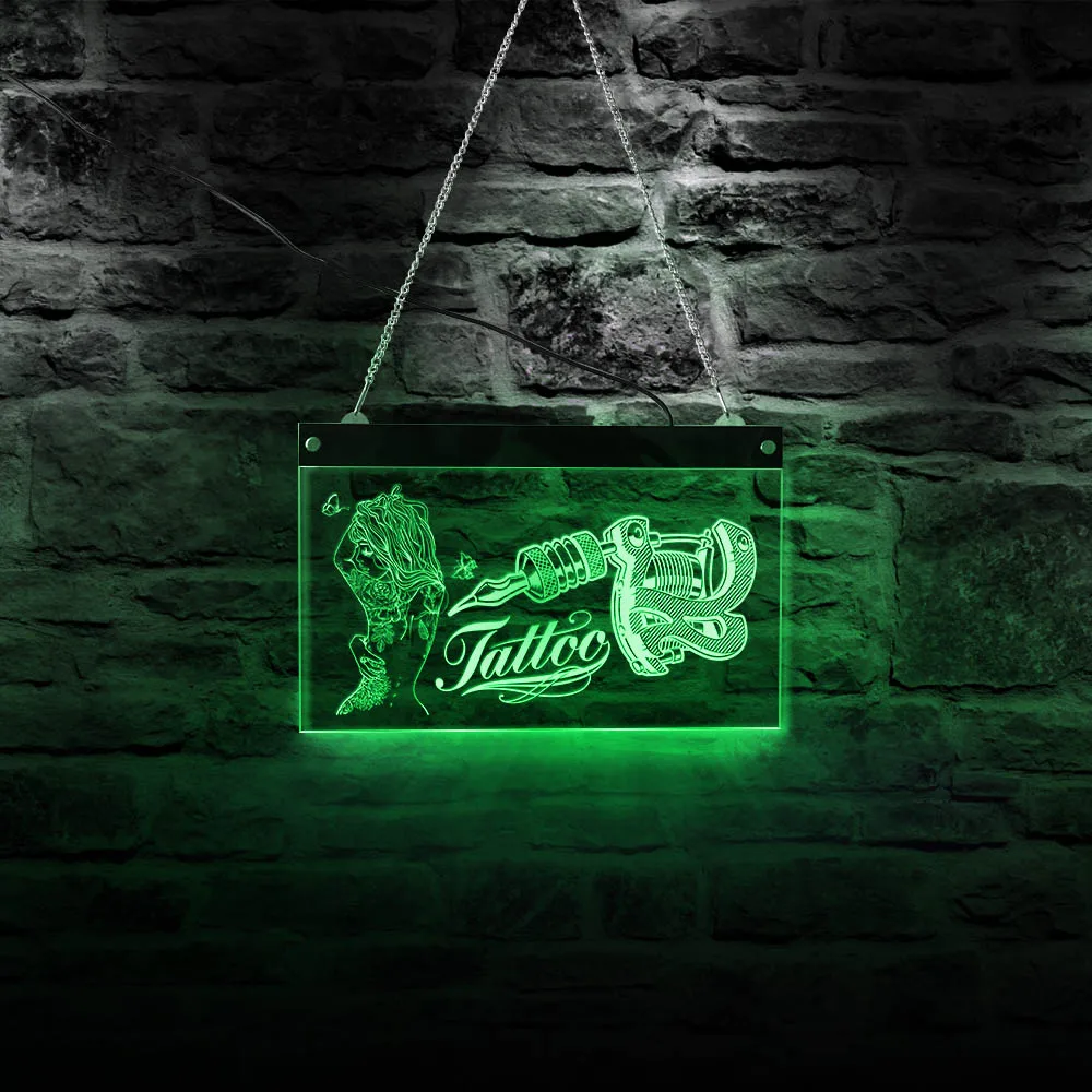 Тату девушка с тату пистолетом светодиодный дисплей подсветкой рекламный знак