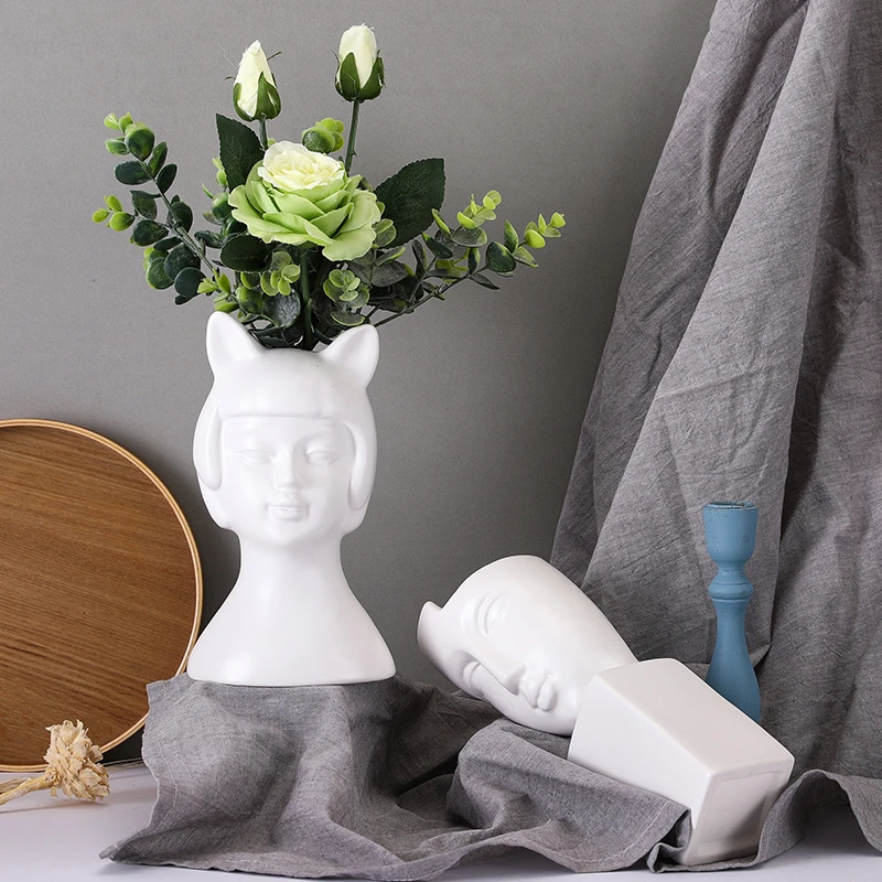 

Nordic Ceramic Body Art Decoration Accessories Living Room TV Cabinet Desktop Cute Home Decorat Ornaments