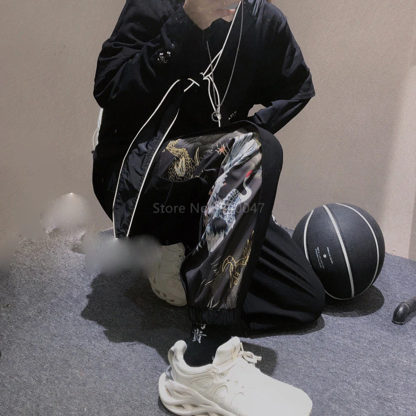

Yukata Japanese Kimono Casual Streetwear Trend Harajuku Fashion Embroidery Printing Loose Samurai Trousers Couple Asian Style