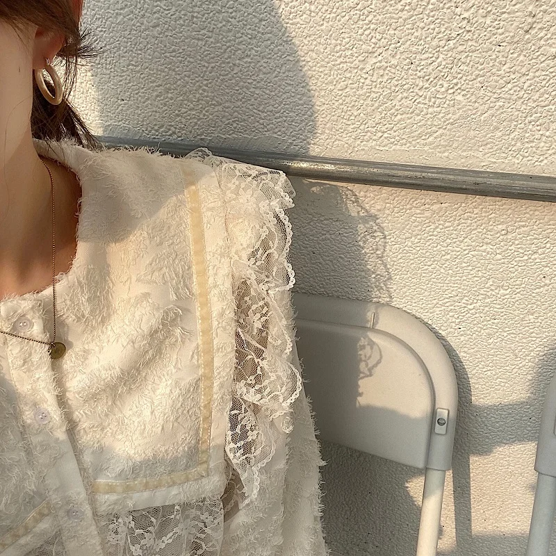 

Alien Kitty 2021 Retro Wooden Ear Stitching Lace Women's Shirt Temperament Splicing Blouse Korean lapel High Quality Lady Tops