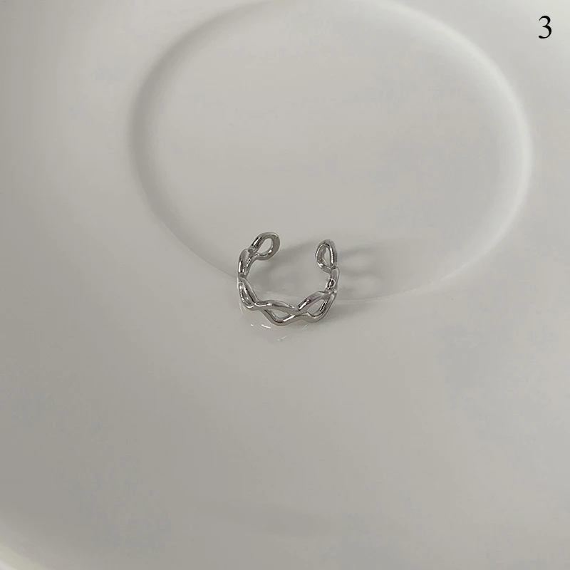 

Women Clips Alloy Minimalist Ear Accessories Rhinestone Clip Earrings Without Ear Hole Ear Cuff Fashion Jewelry Fake Piercing
