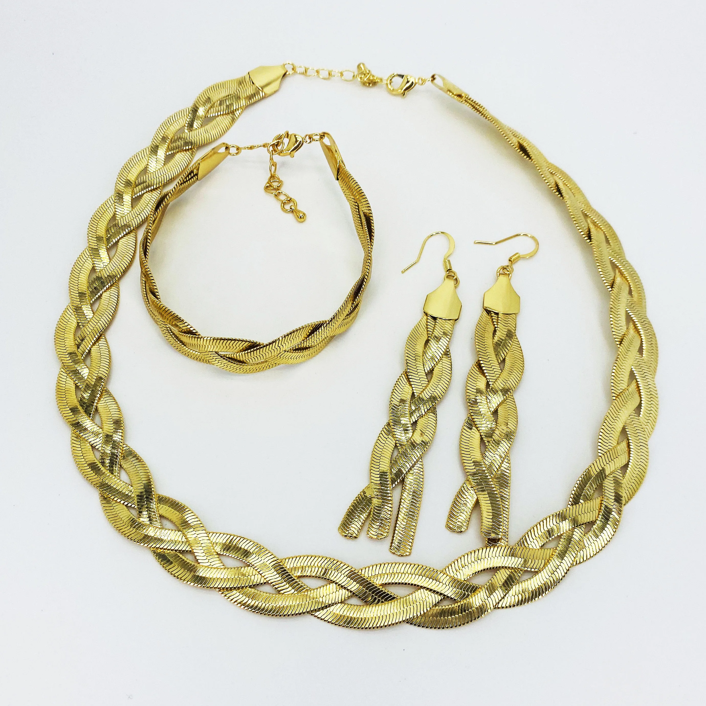 

HOT Fashion wedding Dubai Africa Nigeria African Jewelry set gold-color necklace Earrings romantic woman Bridal Jewelry Sets