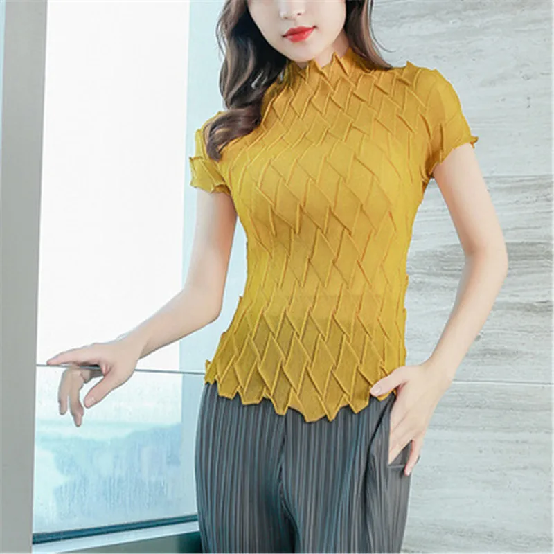 

Женская летняя тонкая рубашка Tencel Miyake, новый модный и удобный пуловер с круглым вырезом, облегающий женский топ