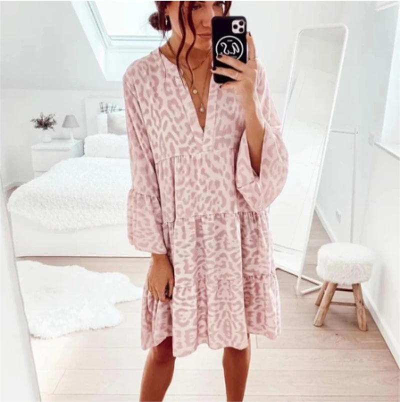 

Women V-neck Leopard Dress Casual Ruffle Trumpet Sleeve Flared Straight Dress Office Lady Loose Knee-Length Dress New Autumn