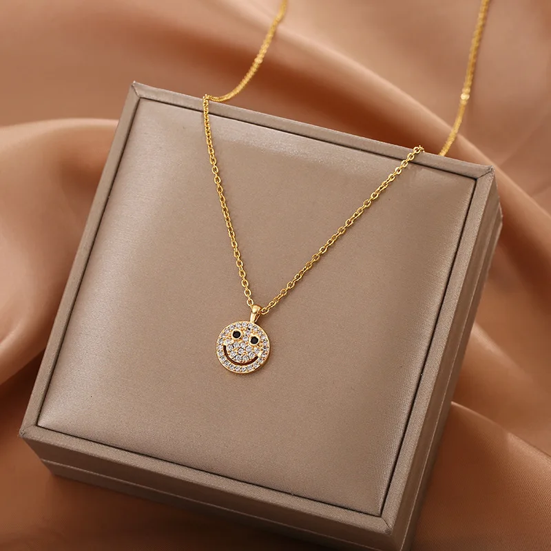

XIYANIKE 316L Stainless Steel Romantic Zircon Smiley Pendant Necklace Clavicle Chain For Women Gift Fashion Jewelry Wholesale