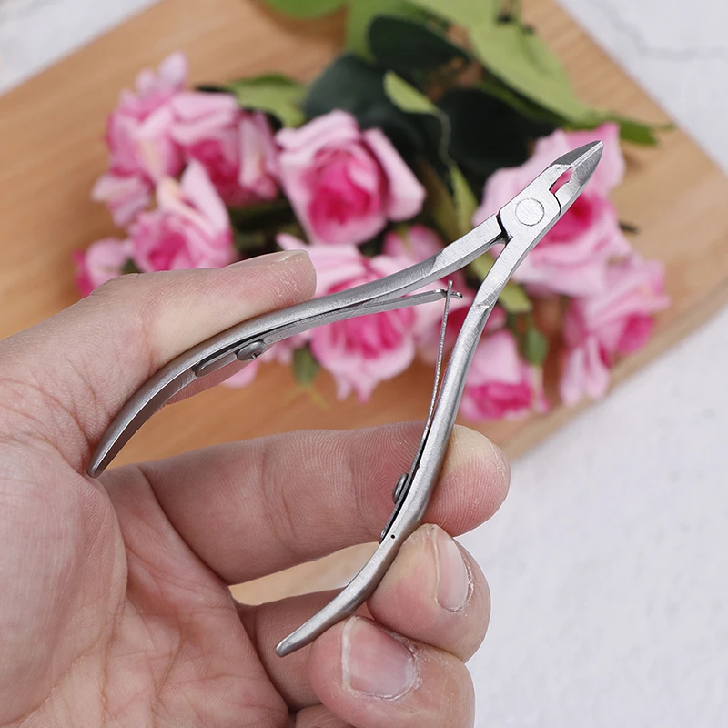 

Nail Cuticle Scissors Fingernail Toenail Cuticle Nipper Trimming Stainless Steel Nail Clipper Cutter Plier Manicure Tool