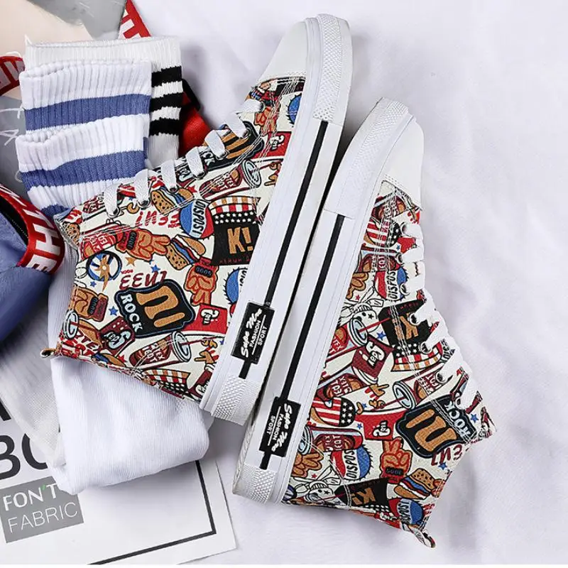 

2021 Summer New High Printed Black Canvas Shoes Vulcanize Shoes Women Stars Casual Skateboarding Shoes Classic Brand Sneakers