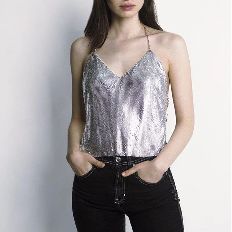 Женский блестящий топ на бретельках расшитый блестками с низким вырезом