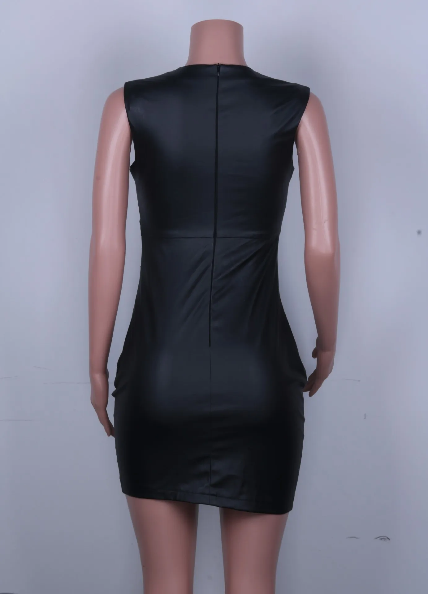 Женское платье без рукавов из искусственной кожи с молнией сзади рюшами модное