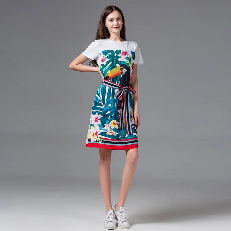 Женское блестящее платье-Футболка со стразами и цветочным принтом в виде попугая