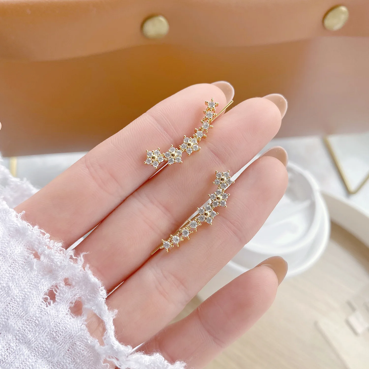 

Korea New Design Fashion Jewelry 14K Real Gold Plating AAA Zircon Multiple Star Earrings Elegant Women's Wedding Party Earrings
