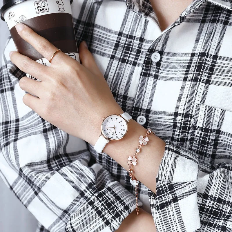 

2021 NEW Watch Women's watches Fashion Casual Leather Belt Watches Simple Ladies Small Dial Quartz Women Clock Reloj mujer