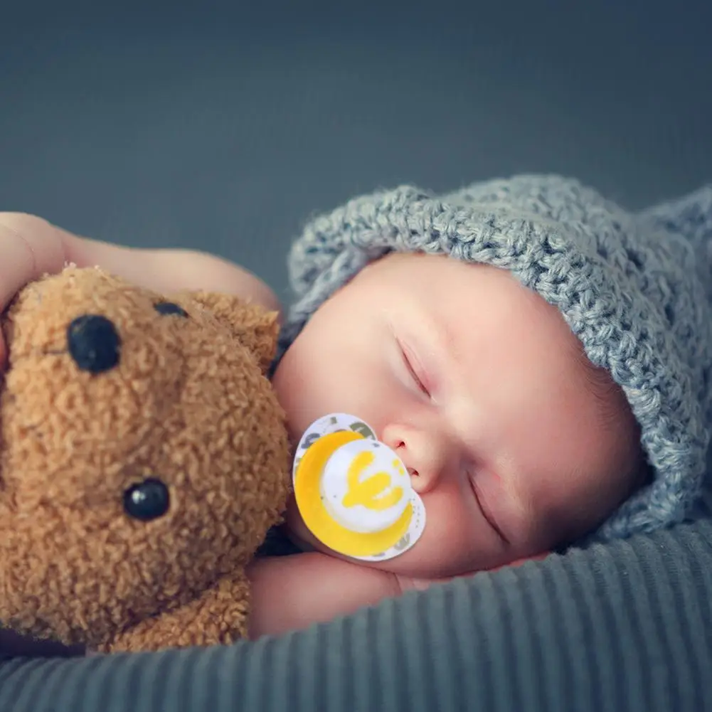 

chupetero personalizado Cute Baby Pacifier Silicone Toy Newborn Boy Girls Anti-Dust Nipple Soother with Cover