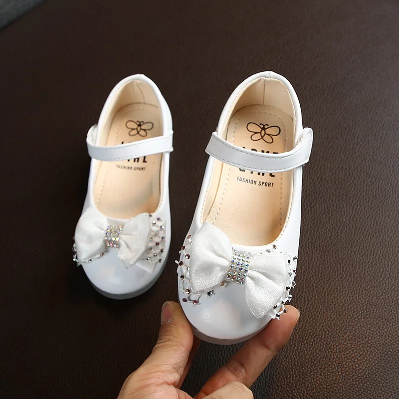 Туфли для маленьких девочек туфли с бантом и кристаллами украшенные блестками