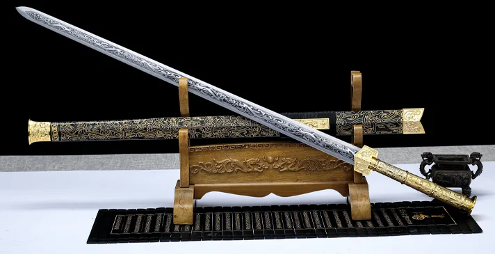 

Eight-faced Hanjian Town House Sword Ancient Sword Metal Longquan Knife Self-defense Cold Weapon