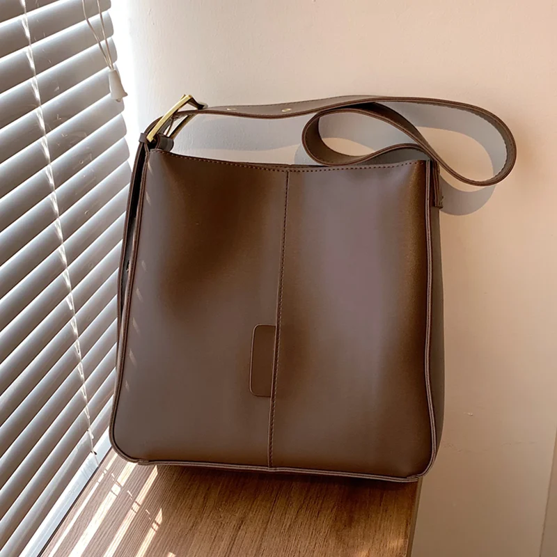 

High Capacity Bucket Bags for Women 2021 New Designer Messenger Bag Vintage Travel Crossbody Bag Female Pu Leather Shoulder Bag