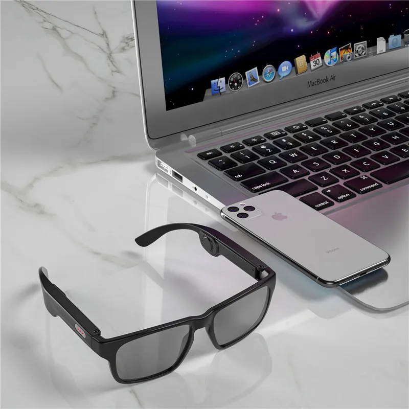 저렴한 스마트 선글라스 2 In 1 무선 블루투스 헤드셋 BT5.0 음악 안경 야외 사이클링 안경 스포츠 헤드폰 마이크 포함