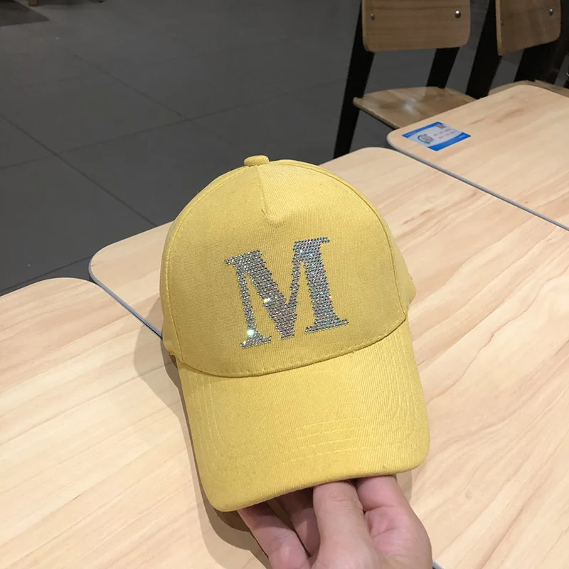 

Cotton Baseball Cap Unisex Women Letter Inlaid Diamond Casual Outdoor Sport Street Snapback Cap 2020 New Trendsetter Adjustable