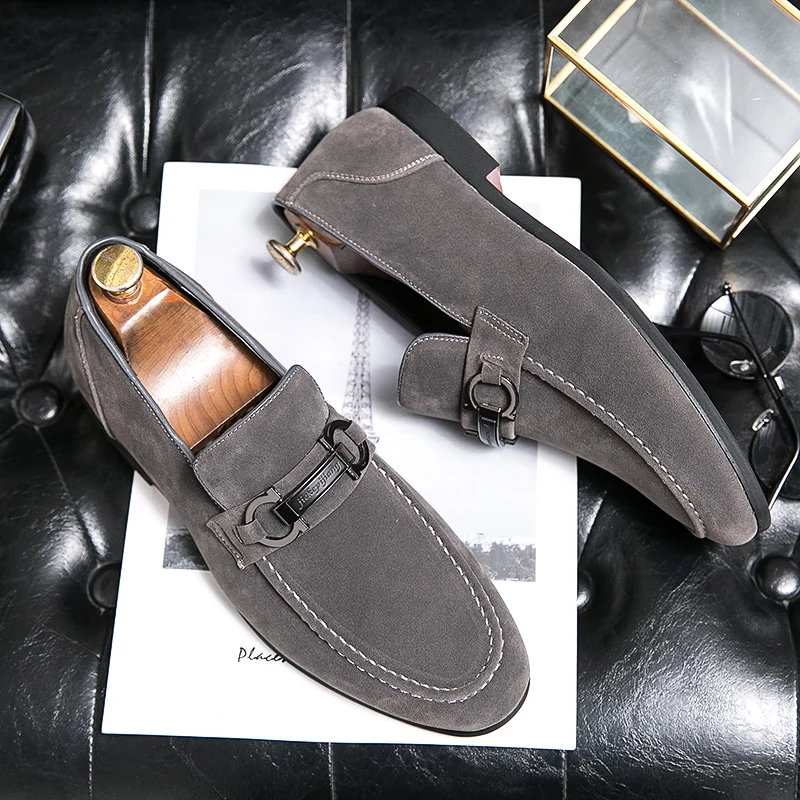 

Spring 2021 Casual Shoes For Men Slip-on Young Casual Lazy Shoe Designer Walking Shoes Mens Suede Leather Luxury Brand Men Shoe