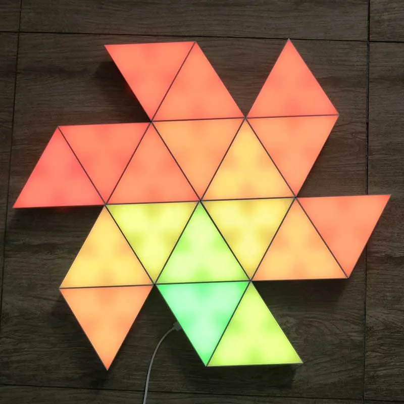 Треугольный квантовый светильник дистанционное управление через приложение