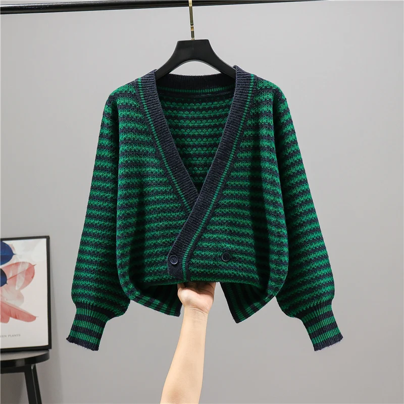 Кардиган вязаный в полоску с V-образным вырезом и ремешком [211453] 40 |