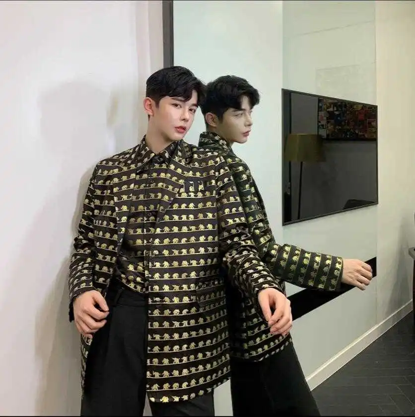 

Men Suits And European catwalk style hot stamping printing suit men personality loose hairdresser suit jacket men clothing