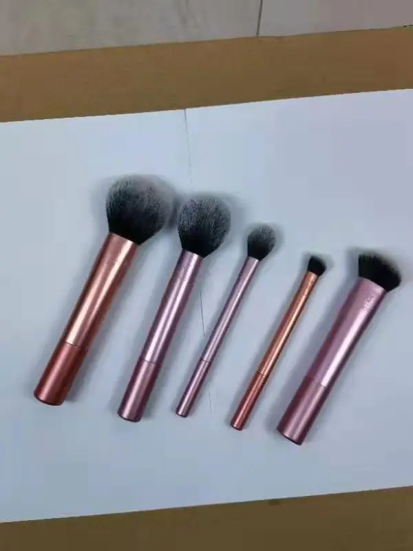 

Hot Sale Makeup Brushs Kit Brochas De Maquillaje Pinceaux De Maquillage Makeup Brushs Powder Foundation Brush Make Up Brush Set