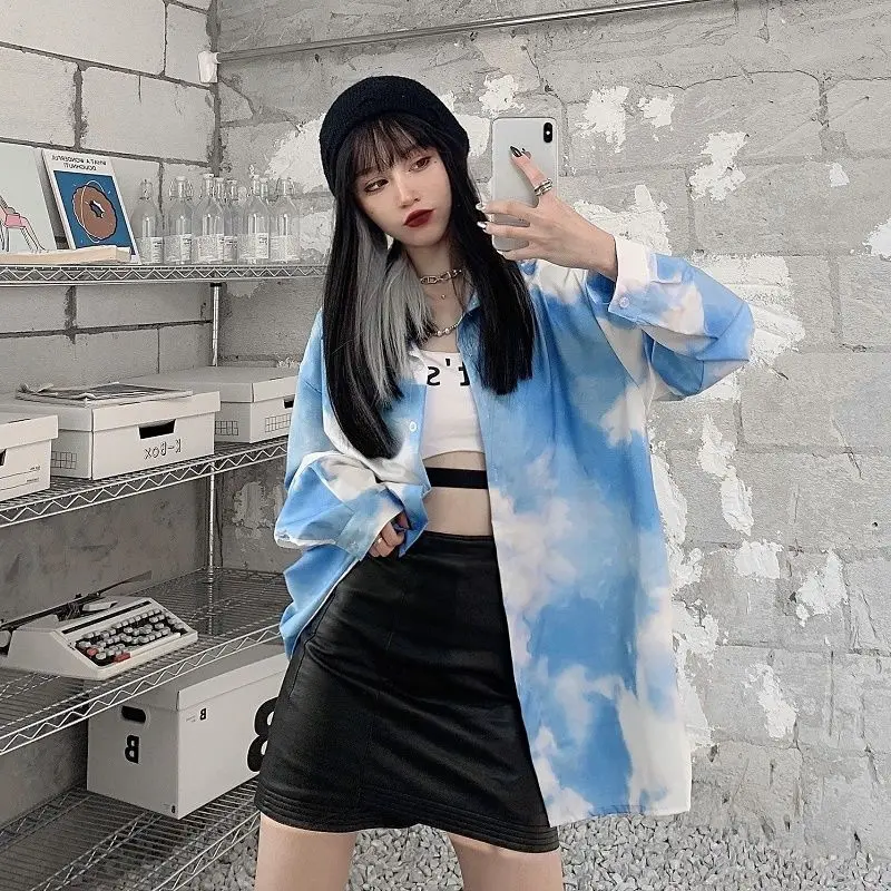 

Female top Loose BF Korean Style Pockets Blue sky and white clouds Chiffon clothes shirt Loose Oversized Blouses