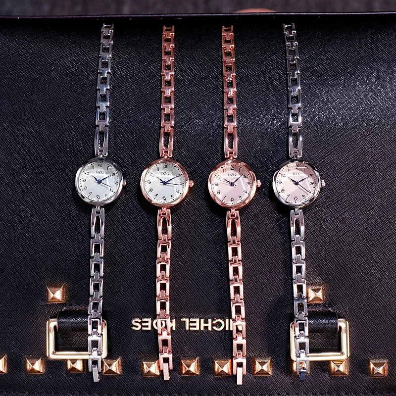 

Metal chain thin strap compact mini fashion trend Korean version of simple quartz watch