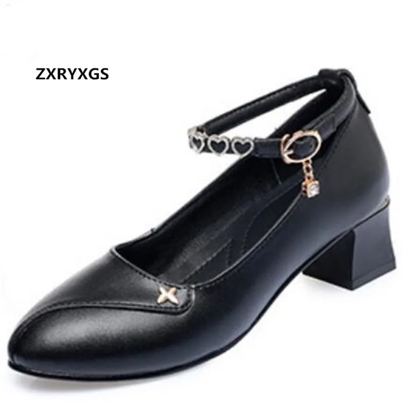 Туфли женские из натуральной кожи с острым носком на высоком каблуке стразы 2020 |