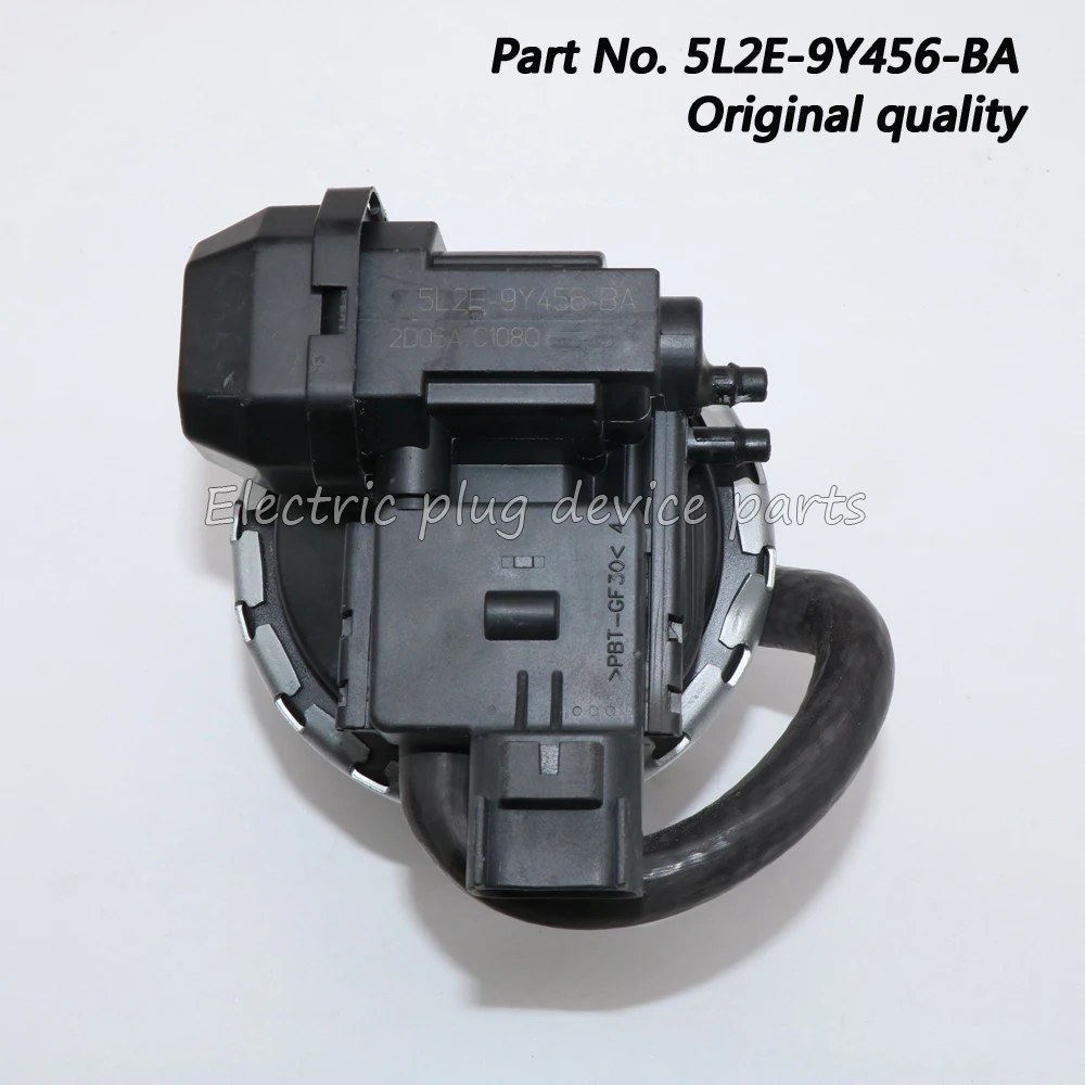 

Genuine 5L2E-9Y456-BA EGR Valve for Ford Explorer Mercury Mountaineer 2004-2005 EGV1041 CX1932 4L2Z9D475FB 5L2Z9D475B