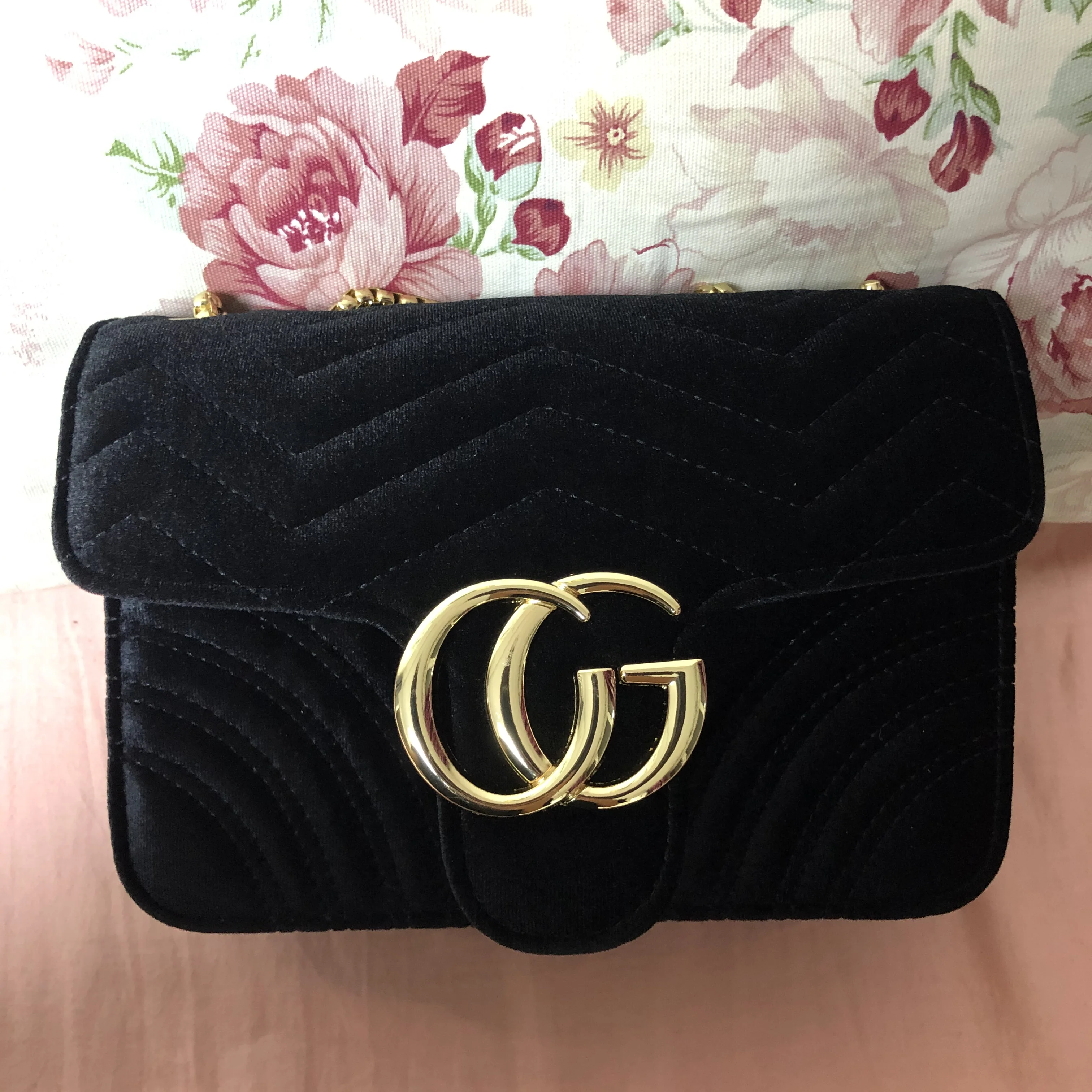 

Gold Velvet Women's Bag Chain One-shoulder Sloping Bag Small Fragrance Velvet Small Square Bag Tote Bags for Women