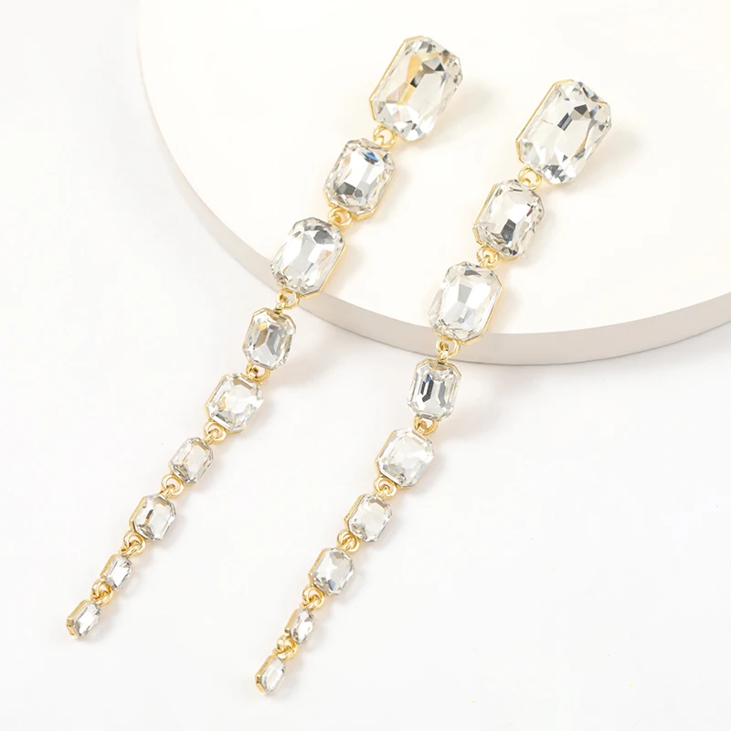 

Long Fashion Ear Piercing Dangle Earrings for Women Crystal Drop Earrings Korean Fashion Free Shipping Jewelry Accessories