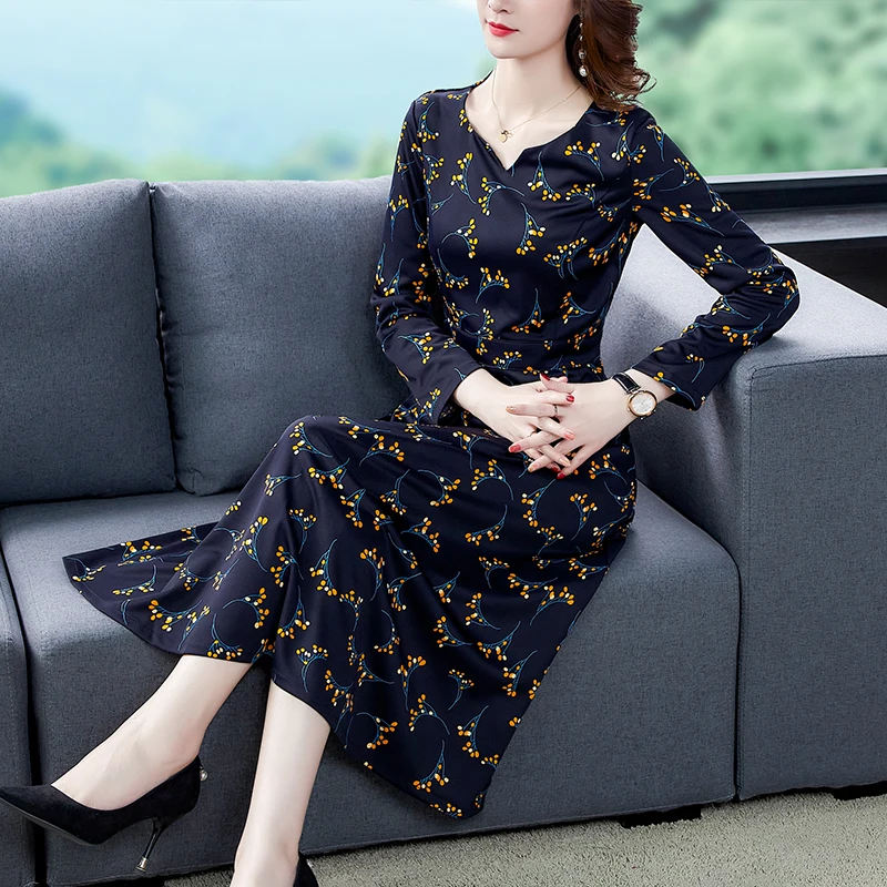 

Женское платье с длинным рукавом и цветочным принтом, осень 2021