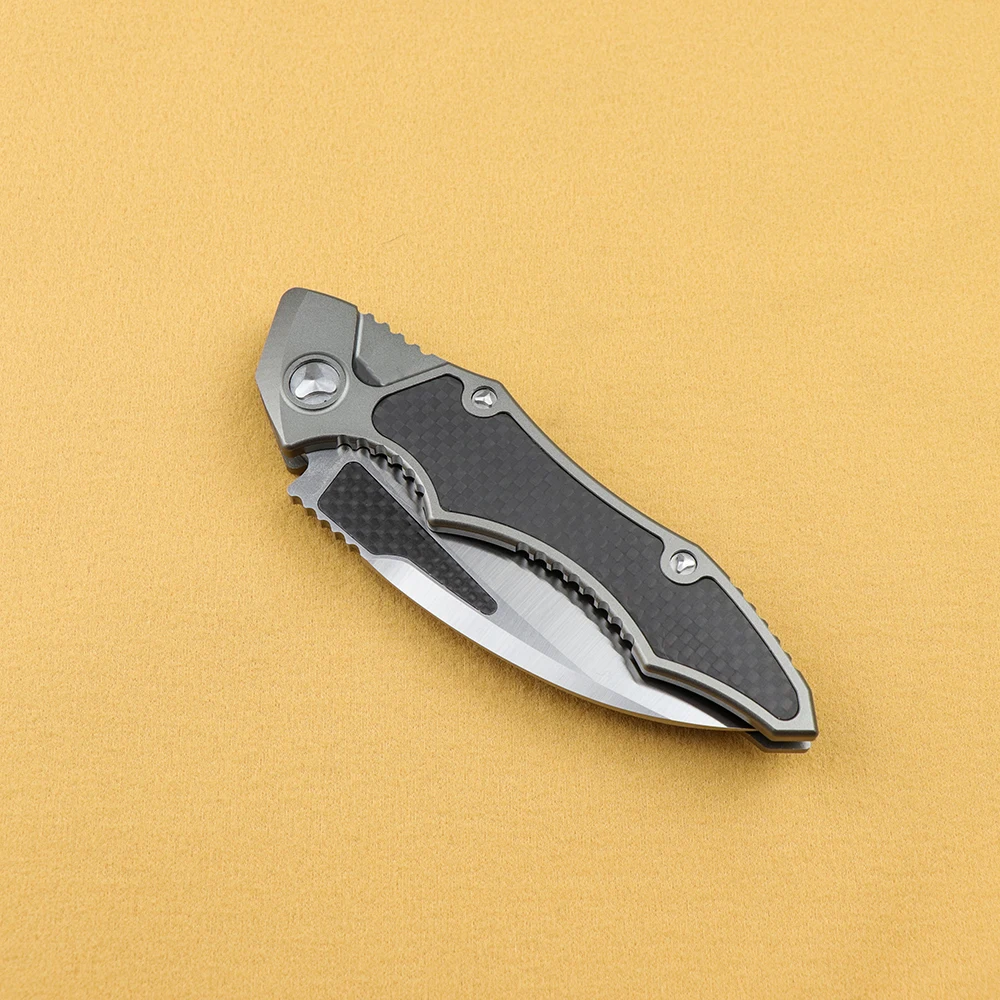 Нож Hawk D2 из стали авиационного алюминия с ручкой углеродного волокна для