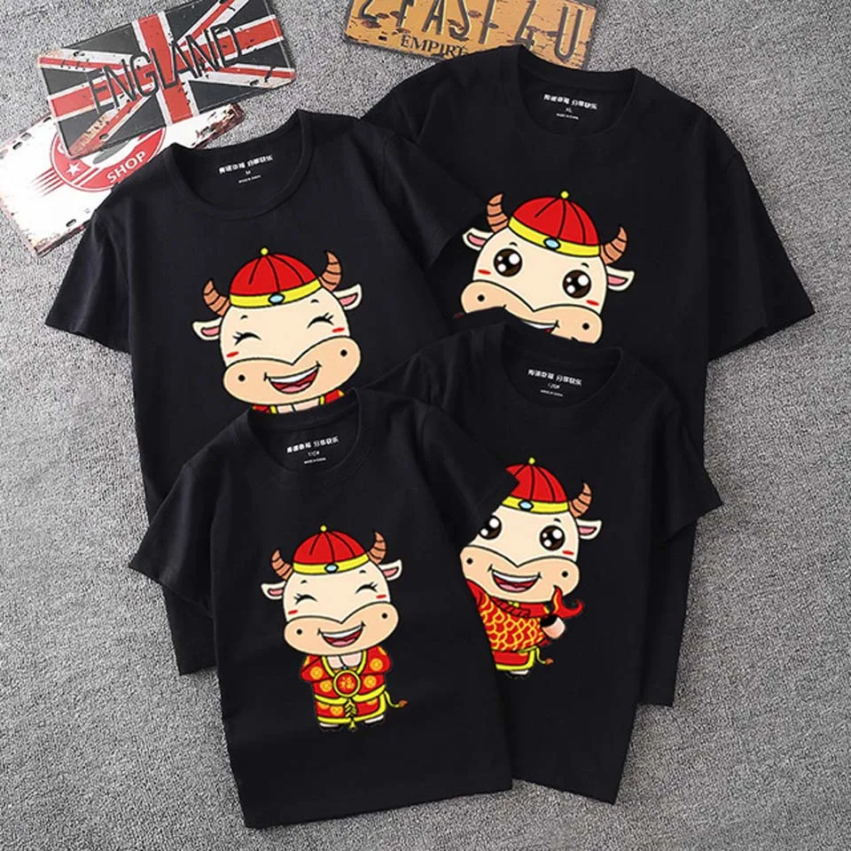 

Matching Family Outfits Short Sleeve T-shirt Summer Father Mother Son Daughter Clothes Fashion Casual Couple Clothes Family Look