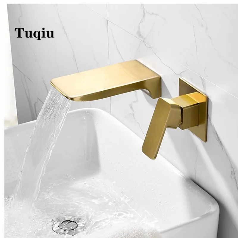 Золотистый настенный смеситель для раковины с одной ручкой ванной комнаты