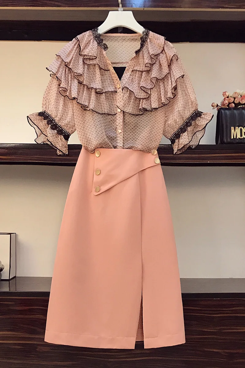 Женская летняя юбка с оборками в горошек |