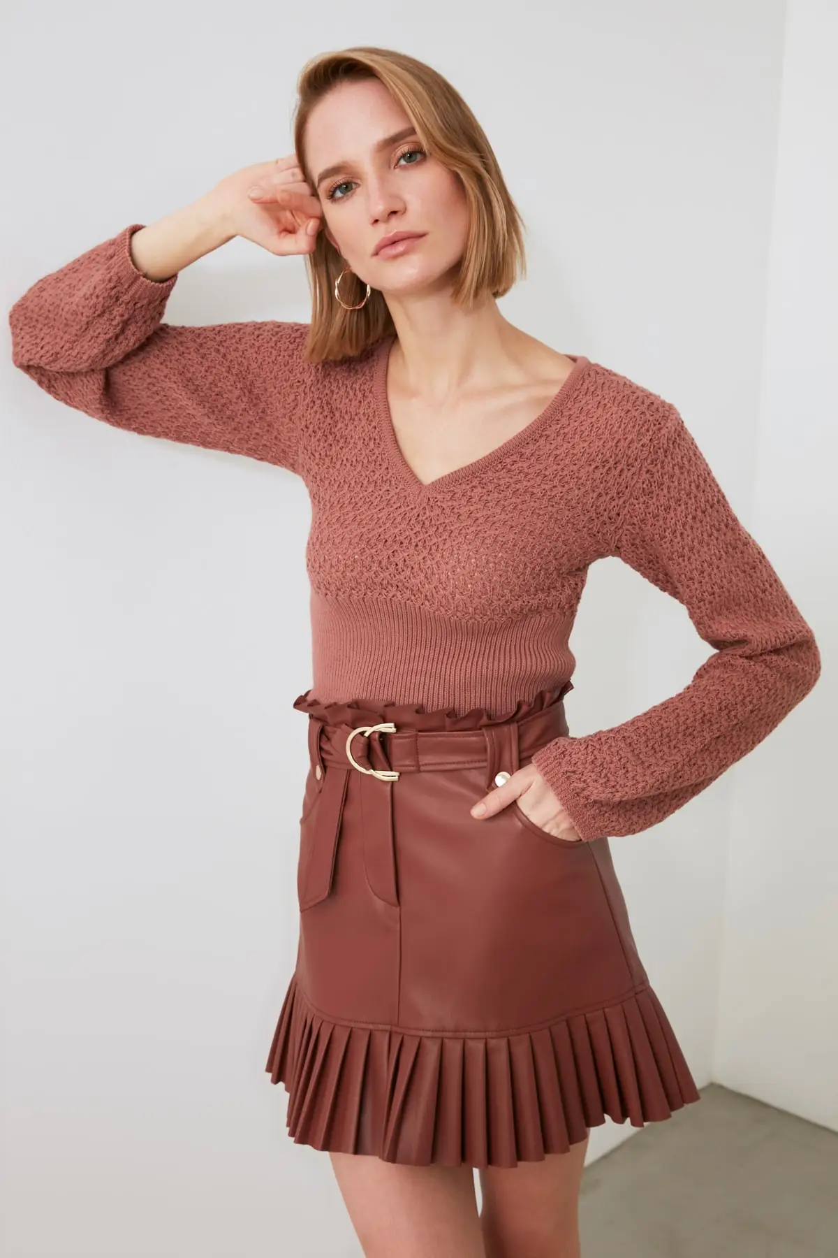 

Trendyol Mesh Detailed Knitwear Sweater TWOAW21KZ2638