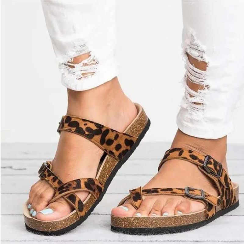 

2021Summer Ladies Platform Shoes Fashion Clip Toe Flip Flops Rome Style Cork Slippers Anti-skid Beach Women Sandals Big yards