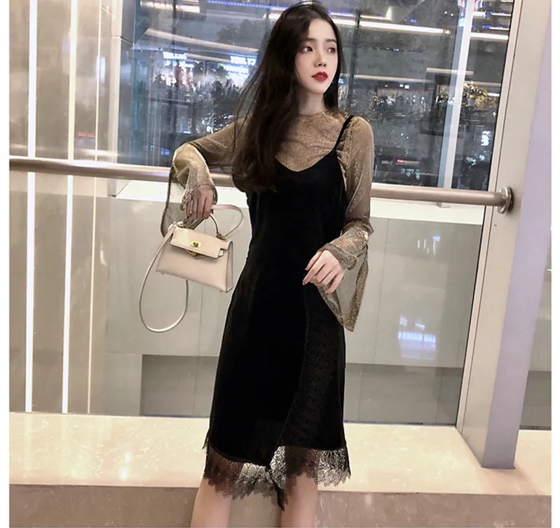 Осень зима 2020 черные кружевные велюровые платья на бретельках плиссированное