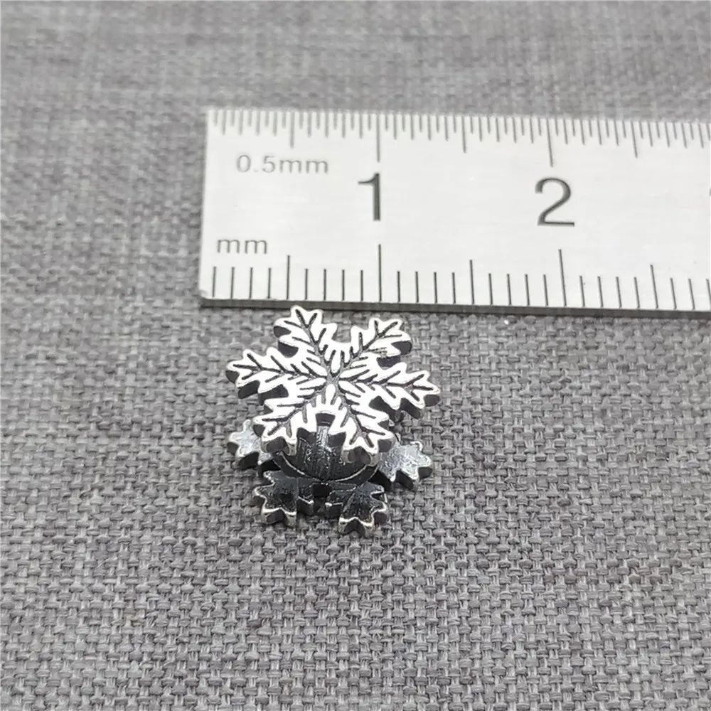 

4 Pieces 925 Sterling Silver Snowflake Beads Snow Flake Spacer for Bracelet