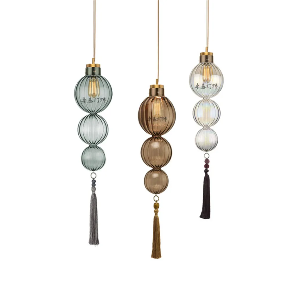 Цена Подвесные светильники в китайском стиле, из цветного стекла, с кисточками, для лофта, гостиной, кухни, прикроватный светильник, арт-деко, све...