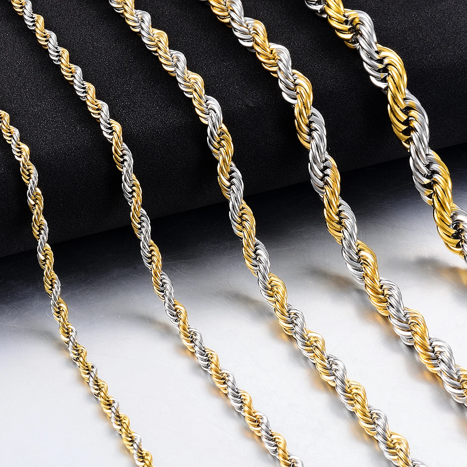 

Hot Selling Hip-Hop Stainless Steel Rope Chain Fashion Men And Women Jewelry