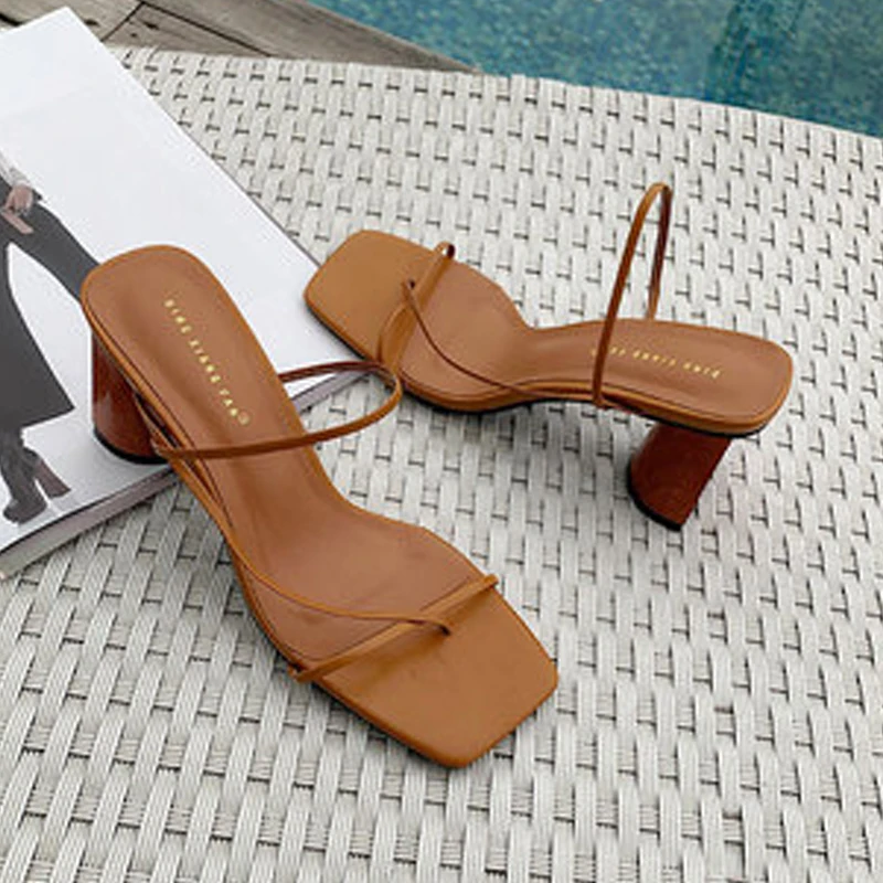 Сандалии женские на высоком каблуке босоножки без застежки открытый носок