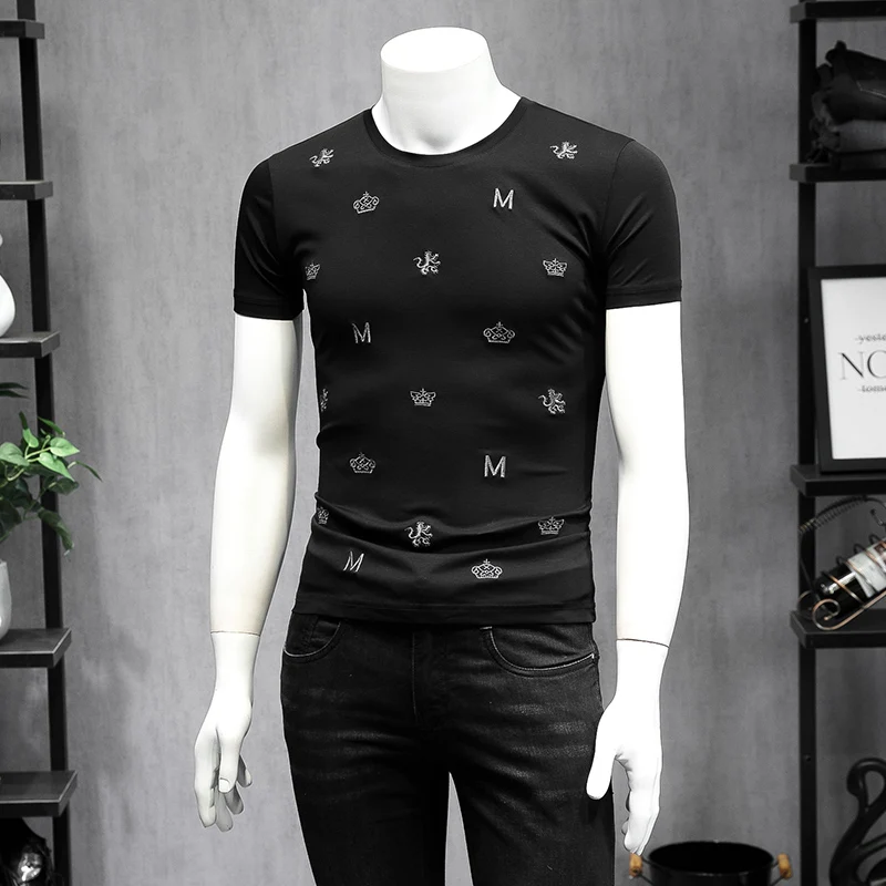 

Newest 2019 The Men T shirt 2019 Spring Summer Crown Embroidery Short Sleeve Men T-shirts High Quality Tees 4XL 5XL 9230