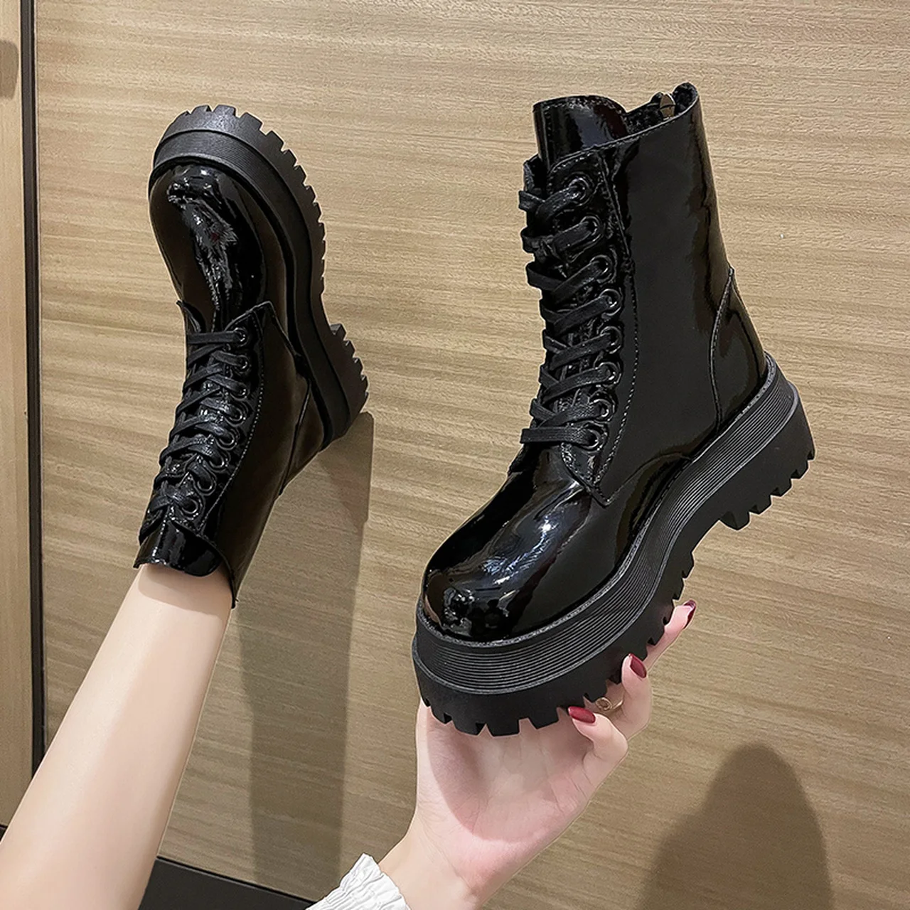 

Women's Martin boots 2021 new autumn round head lace-up thick-soled motorcycle boots casual fashion women's ankle boots